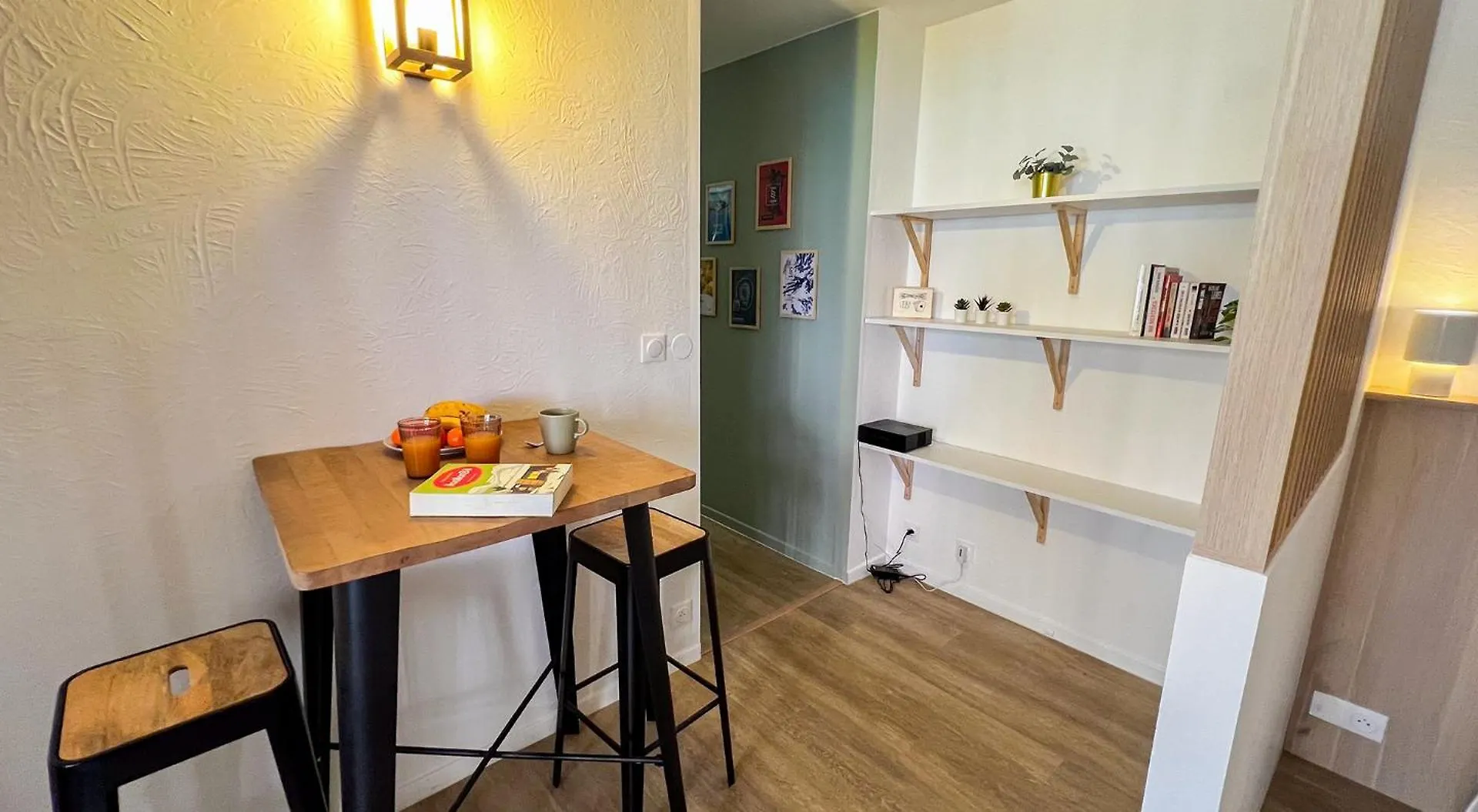 Parking Included - Clim - Terrace - Hypercentre Apartment Avignon